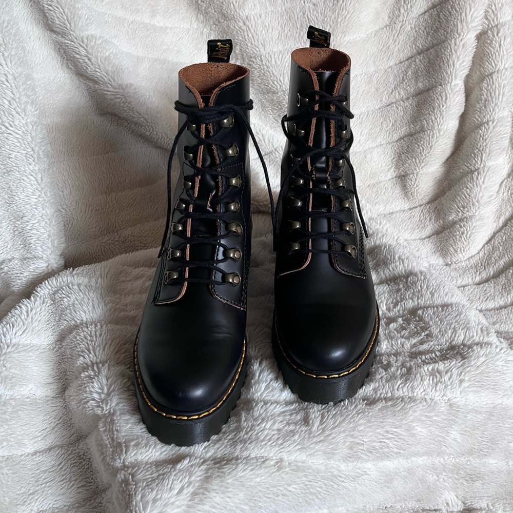 Dr. Martens Leona Boot, Color Black, Size US 8, Only Worn Once. - Picture 10 of 13